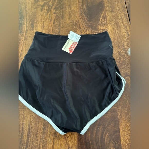 New Free People SALT GYPSY Betty Surf Bottom Boy Short High Rise - Picture 5 of 5